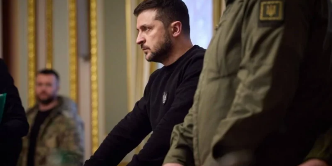 Зеленський провів Ставку обговорено захист неба дронами та фінансування армії